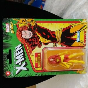 Marvel| X-Men Bundle Dark Phoenix Figure With 3 X-Men Comics
